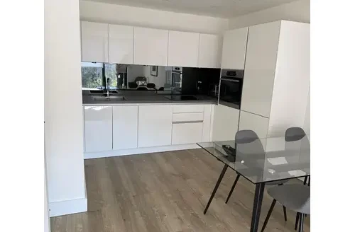 1 Bed Flat